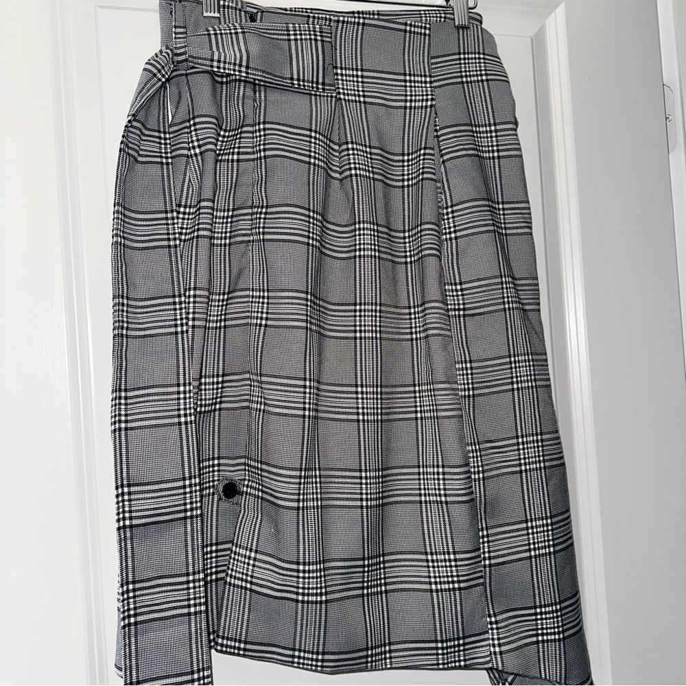WALTER BAKER Skirt - Picture 8 of 15